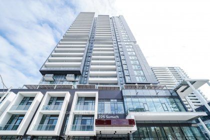 home for lease on 1208-225 Sumach Street
