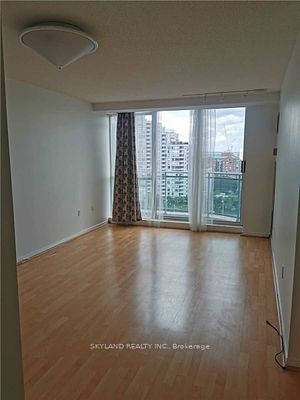 home for lease on Uph11-8 Pemberton Avenue