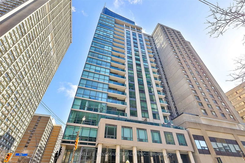 home for lease on 1607-1121 Bay Street