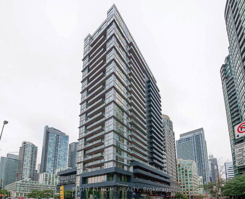 home for lease on 1803-352 Front Street W