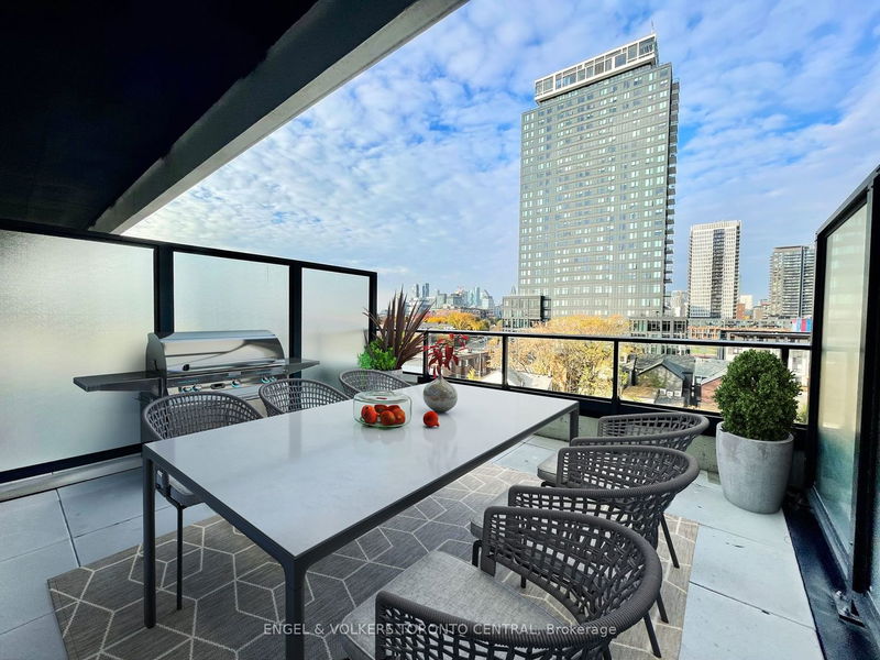 home for lease on 516-5 Defries Street