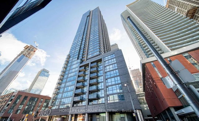 513 - 295 Adelaide Street W