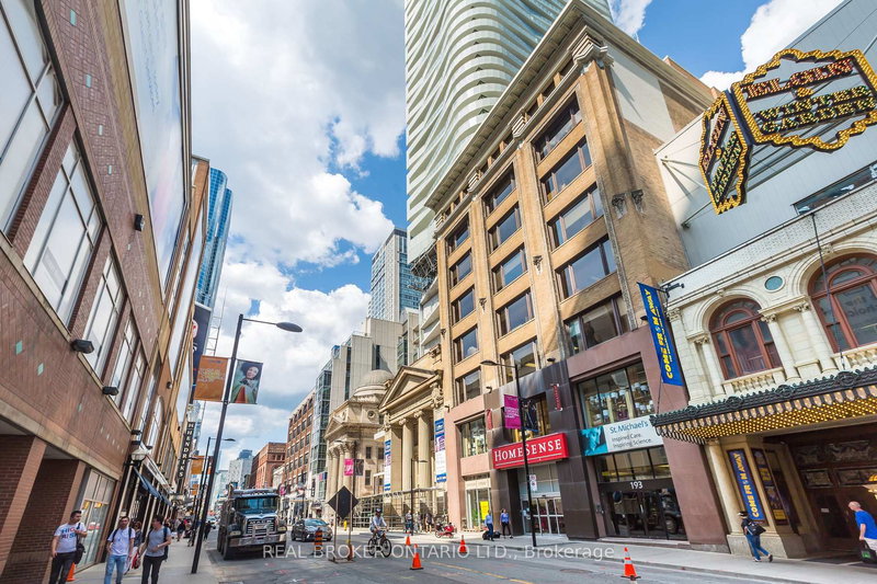 2801 - 197 Yonge St, Toronto, M5B 0C1 | Image 2