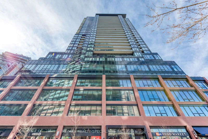 home for lease on 1513-135 East Liberty Street