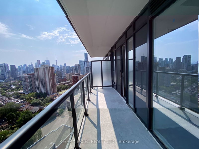 home for lease on 2305-159 Wellesley Street E