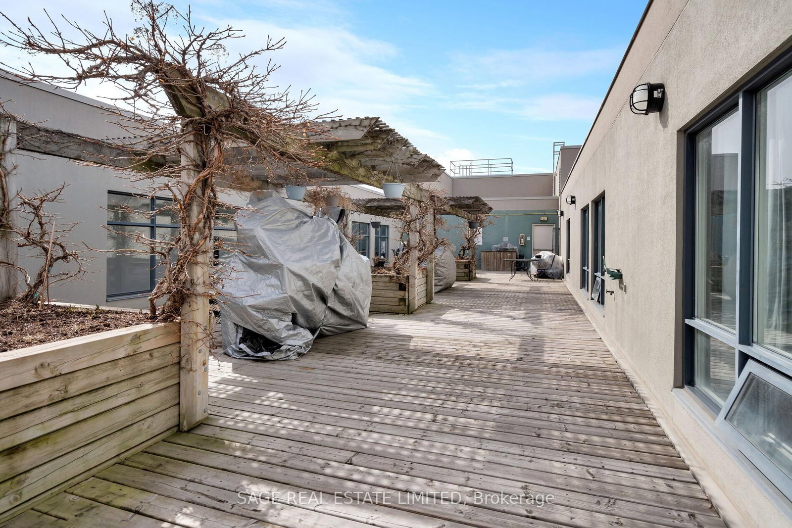 Listing Image 35