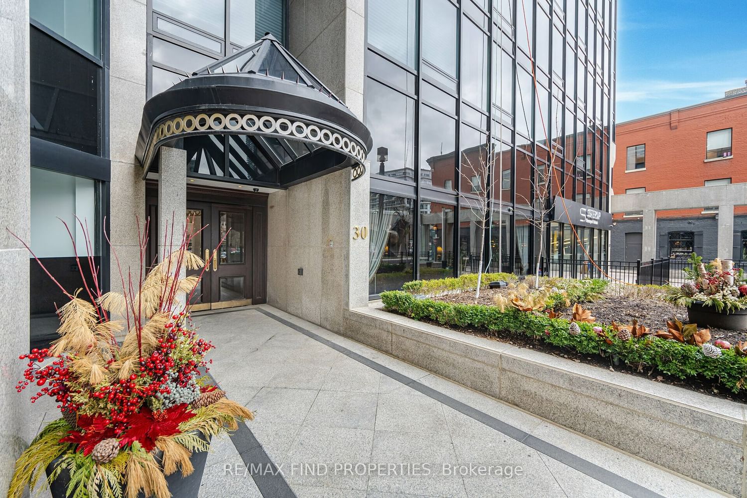 Condo leased at 1901-30 Wellington Street, Toronto, Church-Yonge Corridor, M5E 1S3 - MLS: C8138672