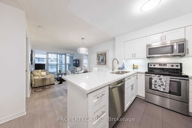 2509 - 19 Grand Trunk Crescent