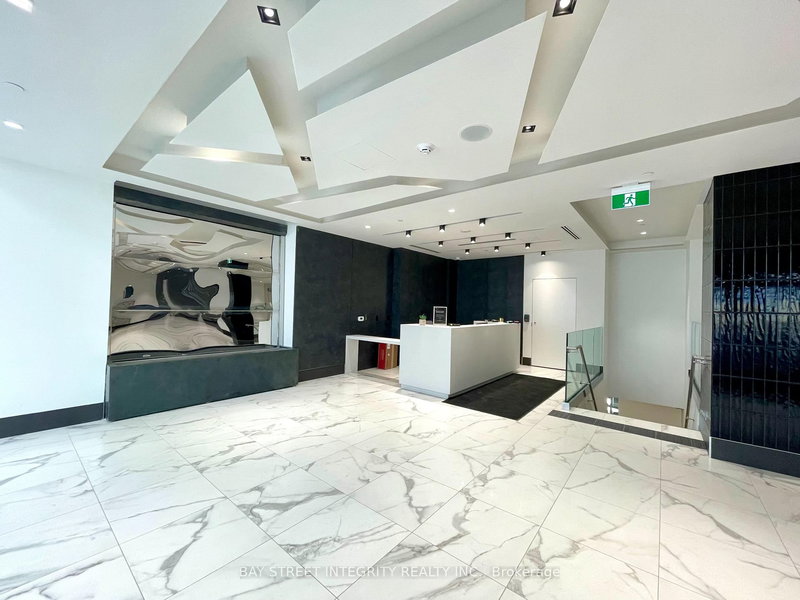 1720 - 50 Dunfield Ave, Toronto, M4S 3A4 | Image 3