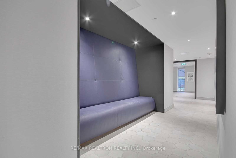 308 - 1 Cardiff Rd, Toronto, M4P 0G2 | Image 2