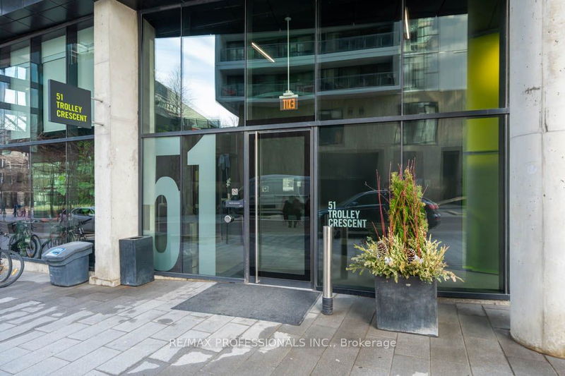 home for lease on 307-51 Trolley Crescent