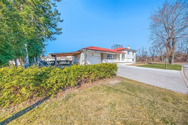 Main/Up - 62 Carney Road