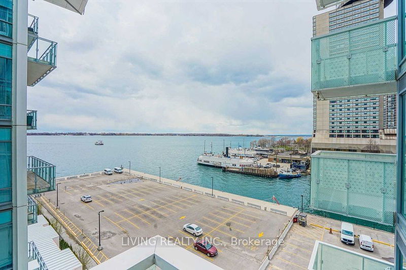 home for lease on 610-15 Queens Quay E