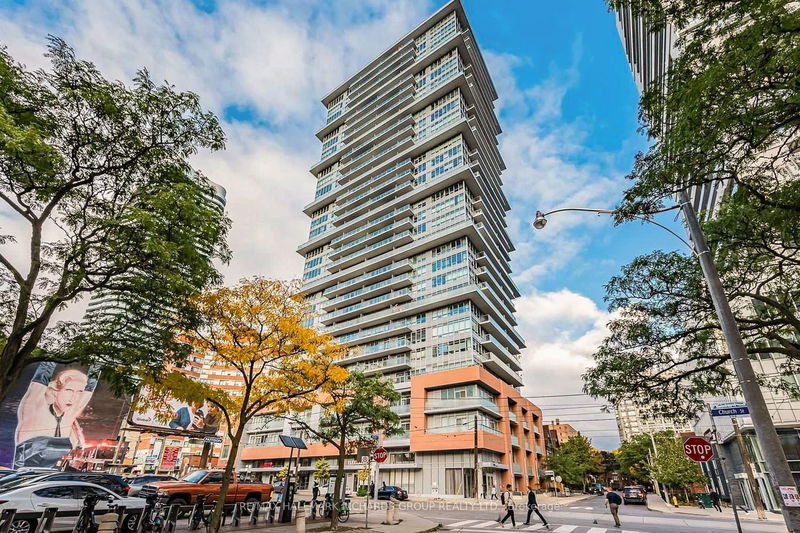 home for lease on 3008-365 Church Street