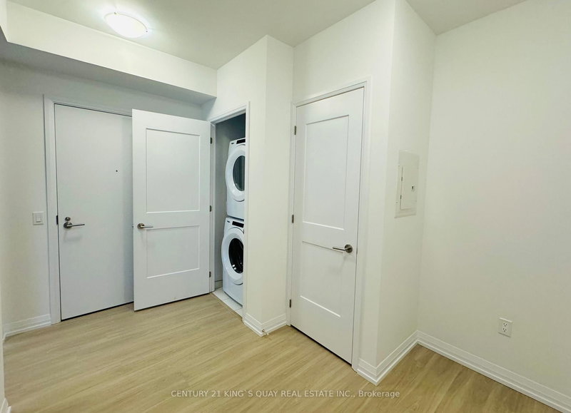 1616 - 50 Dunfield Ave, Toronto, M4S 0E4 | Image 3