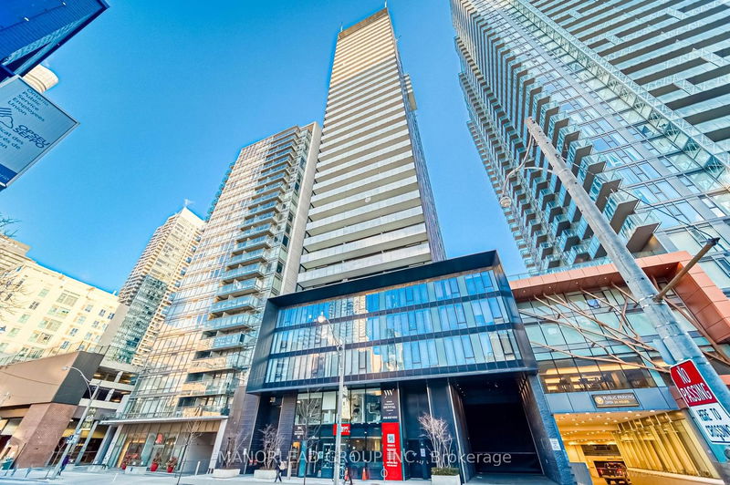 home for lease on 2704-28 Wellesley Street E