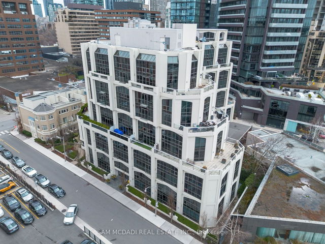 411 - 3 Mcalpine Street