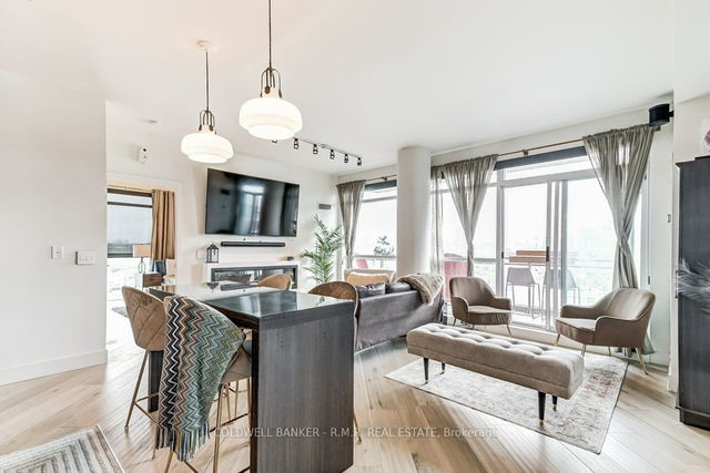 2406 - 80 western battery Road
