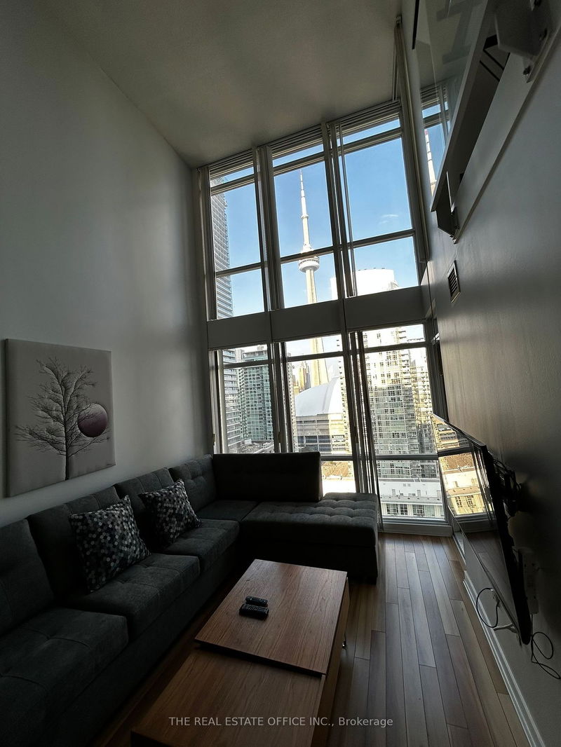  2808 - 15 Fort York Blvd  Toronto, M5V 3Y4 | Image 12