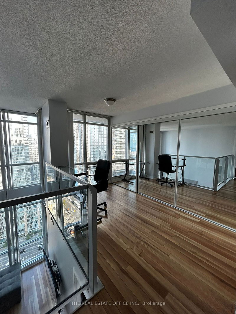  2808 - 15 Fort York Blvd  Toronto, M5V 3Y4 | Image 15