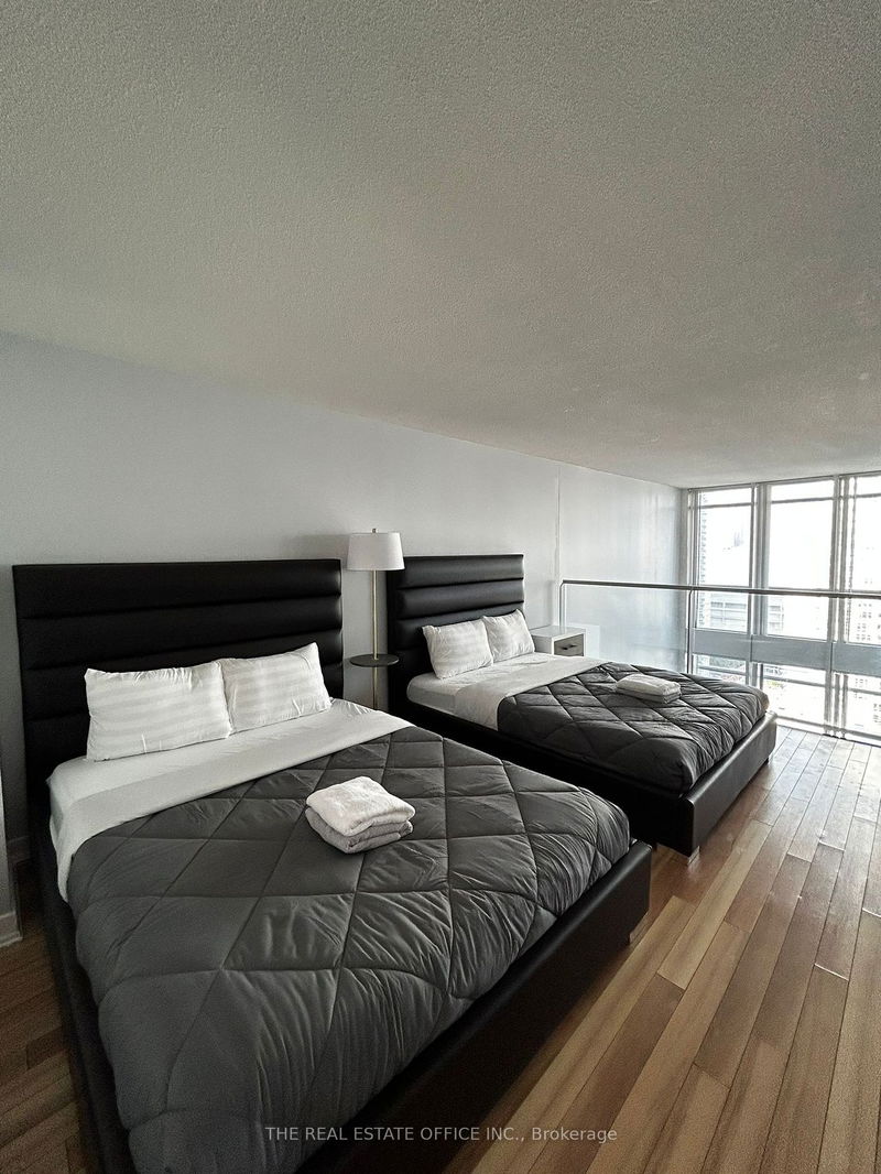  2808 - 15 Fort York Blvd  Toronto, M5V 3Y4 | Image 17