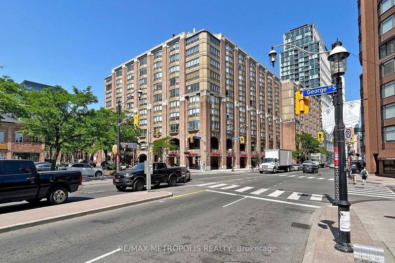 302 - 25 George St, Toronto, M5A 4L8 | Image 2