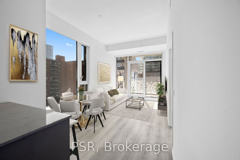 home for lease on 908-101 Roehampton Avenue