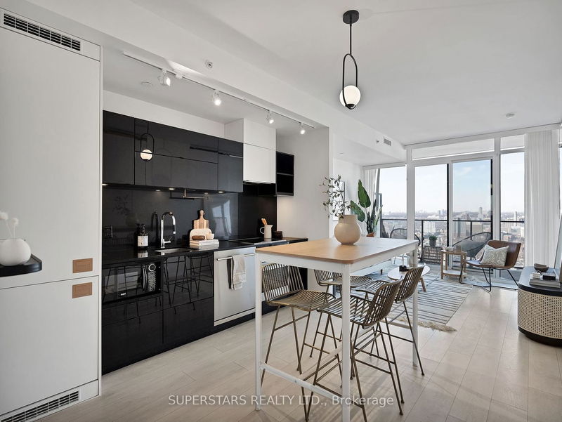 home for sale on 3306-125 Peter Street