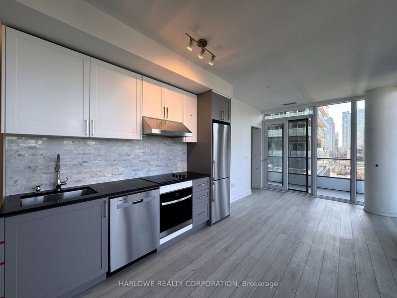 home for lease on 1901 E-70 Princess Street