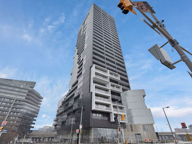 home for sale on 916-170 Bayview Avenue