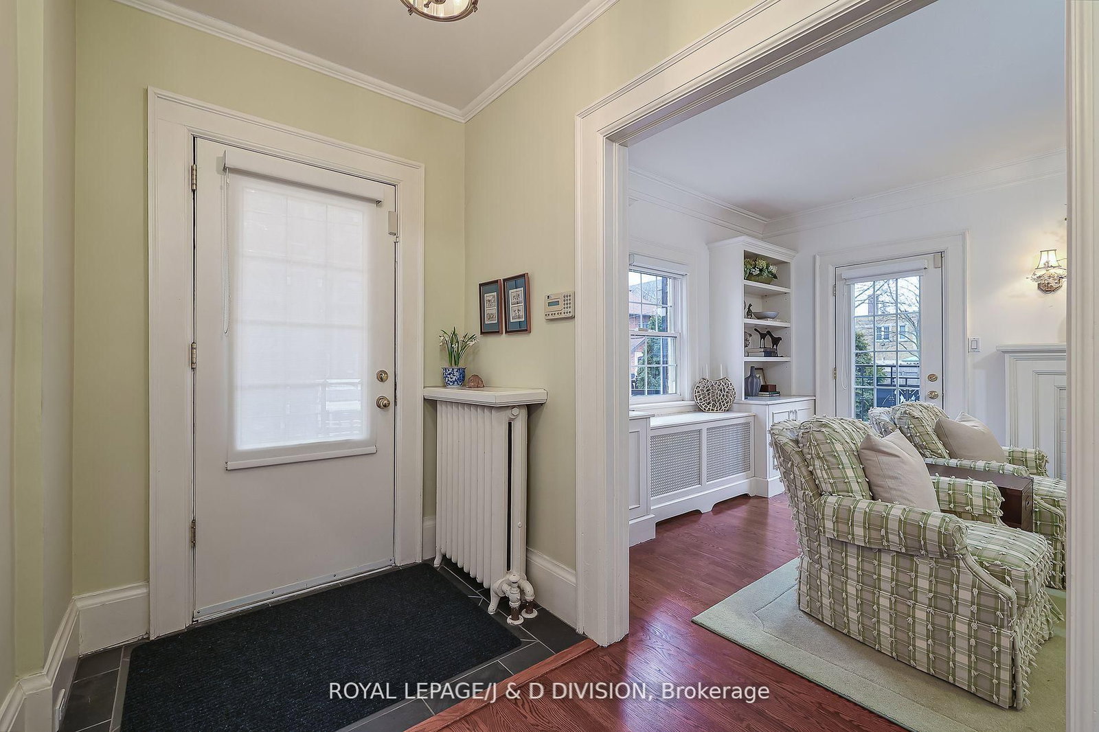 Listing Image 7