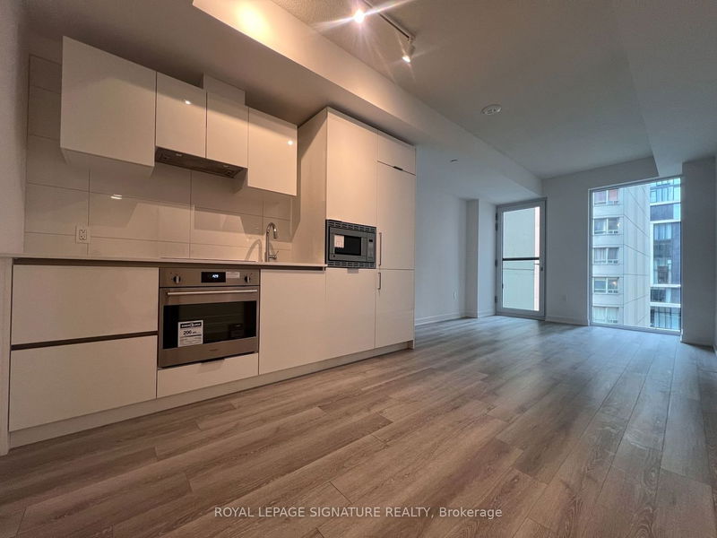 home for lease on 413-121 St Patrick Street