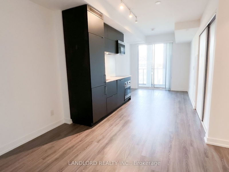 home for lease on 920-20 Edward Street