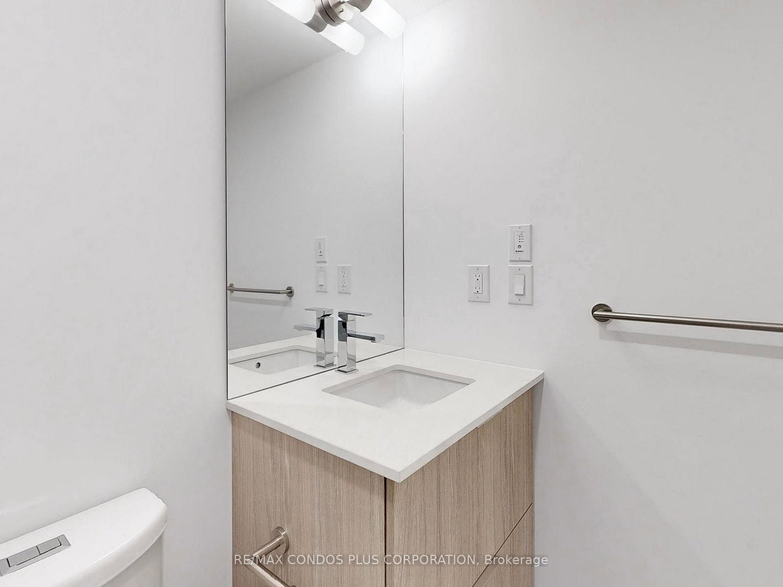 47 Mutual Street, Unit 1505 - Photo 23