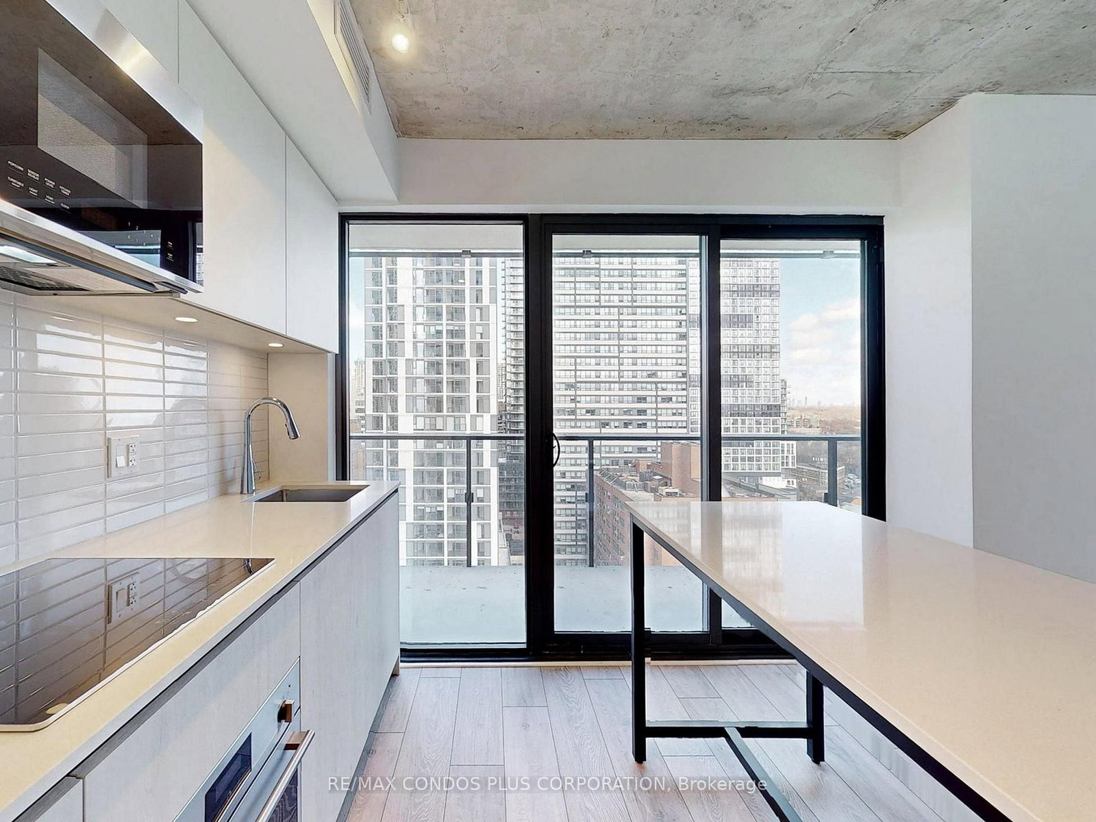 47 Mutual Street, Unit 1505 - Photo 7