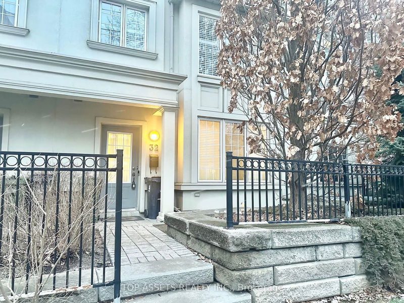 home for lease on 32 Glendora Avenue