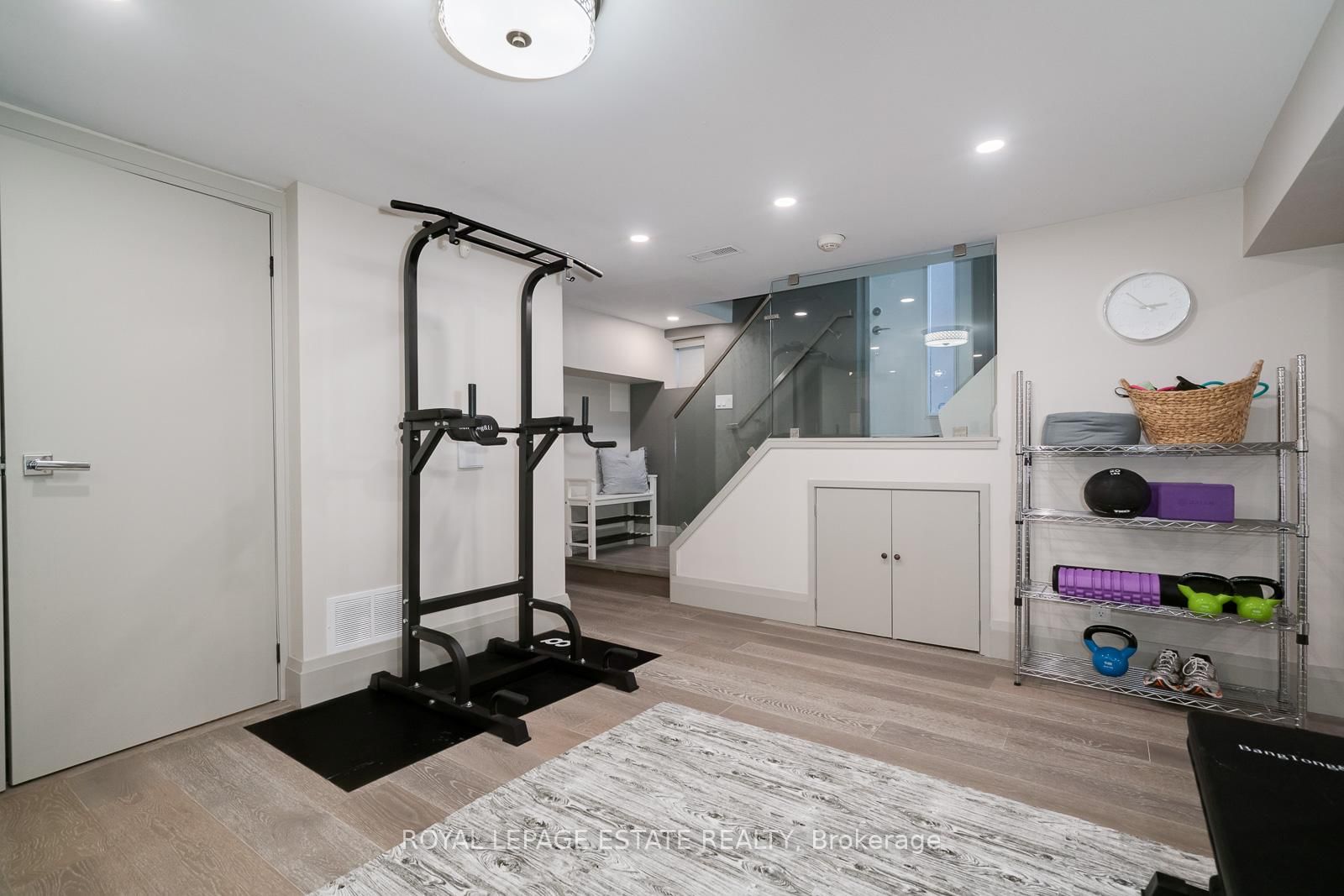 Listing Image 35