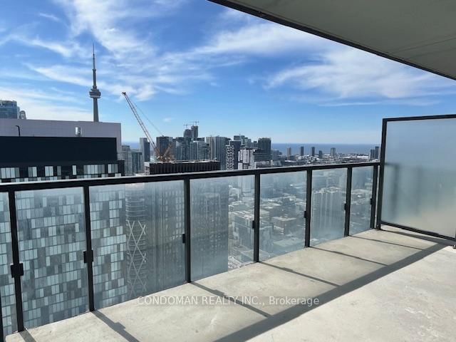 3707 - 488 University Ave, Toronto, M5G 0C1 | Image 3