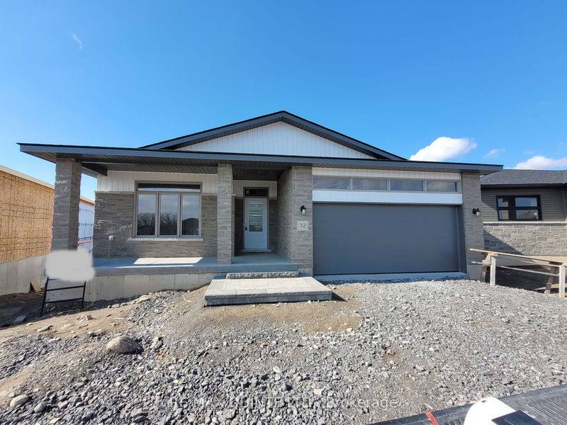 32 MEAGAN Lane  Quinte West, K0K 2C0 | Image 1