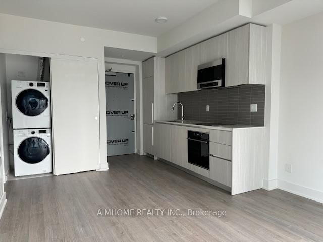 1001 - 8 Cumberland St, Toronto, M4W 0B6 | Image 3