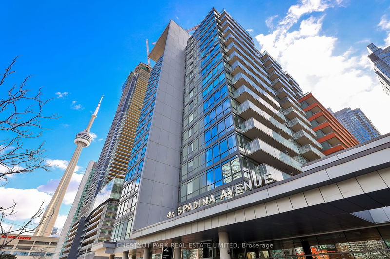 home for sale on 928-4 Spadina Avenue