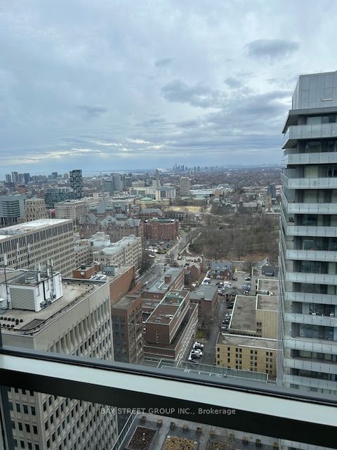 home for lease on 3411-1001 Bay Street E