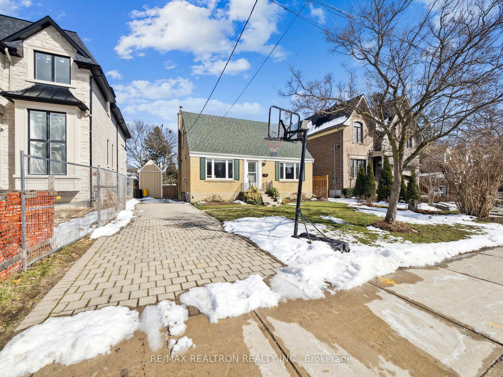 Listing Image 3