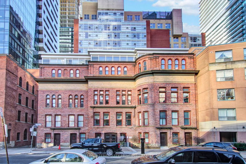 home for sale on 1607-11 St Joseph Street