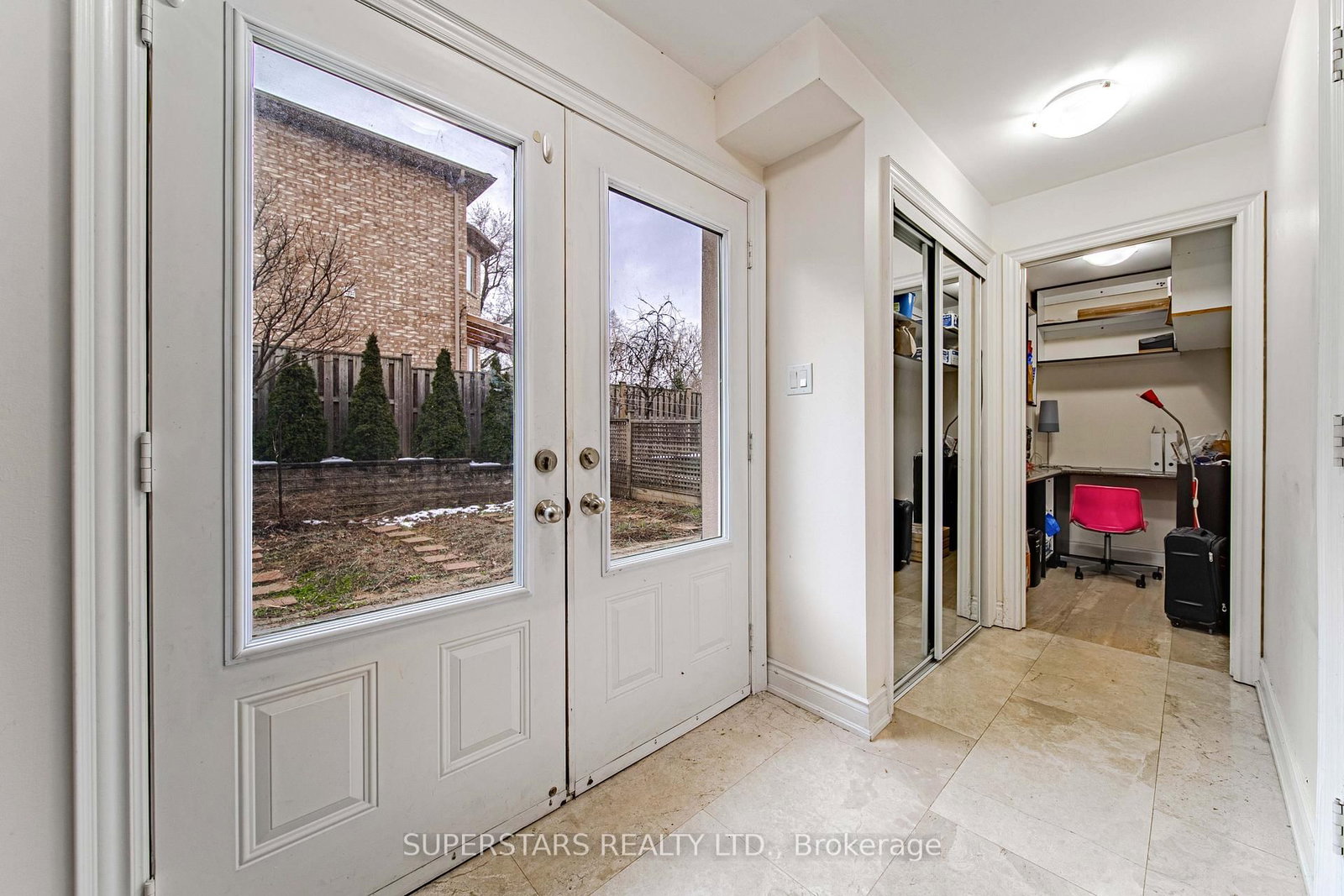 122 Lorraine Drive - Photo 15