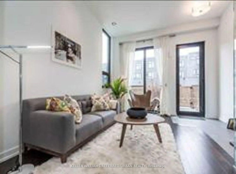 33 Achtman Lane, Toronto, M6G 4C5 | Image 3