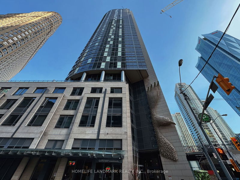home for lease on 3501-1 The Esplanade Drive