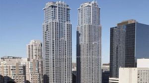 4212 - 761 Bay Street