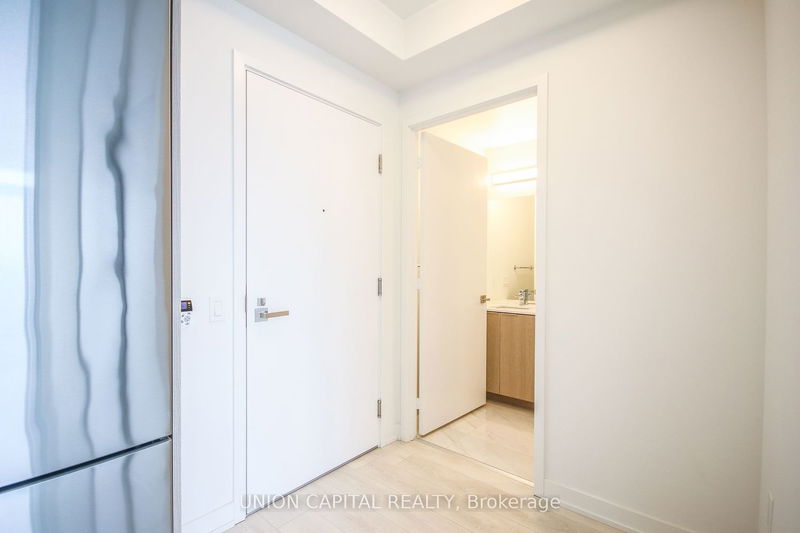 home for lease on 2206-30 Ordnance Street