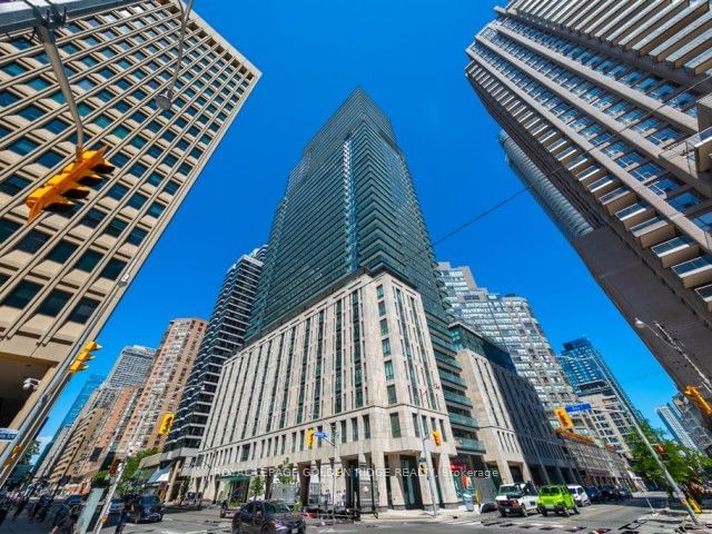 home for lease on 2801-955 Bay Street
